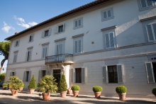 HOTEL GARDEN